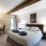 A La Ferme De L'oudon & Berville (Calvados)