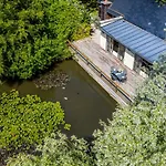 A La Ferme De L'oudon & Ferienhaus *