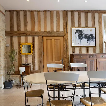 A La Ferme De L'oudon & Prázdninový dům Berville (Calvados)