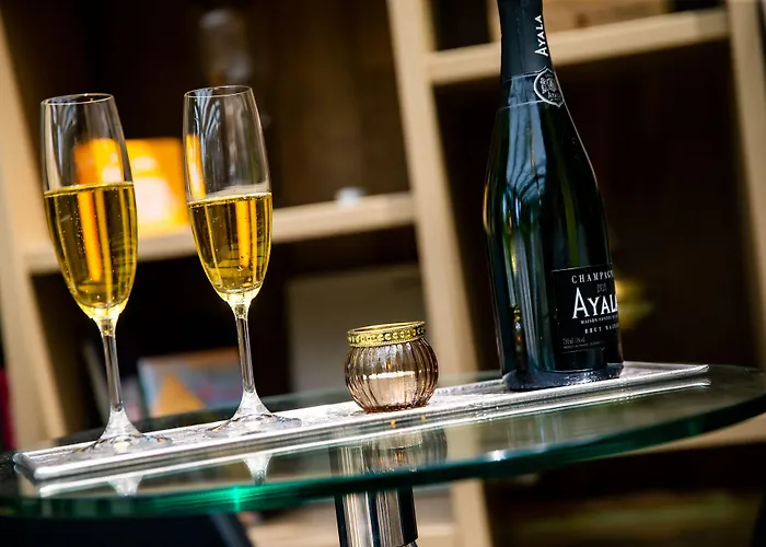 A La Ferme De L'oudon & Сasa de vacaciones