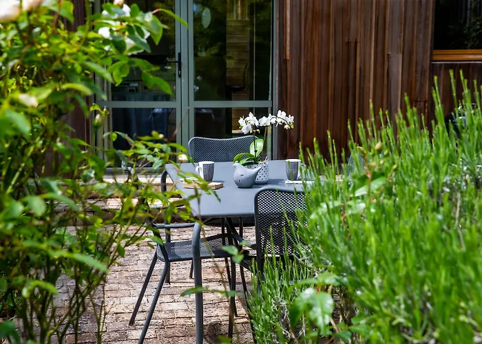 A La Ferme De L'oudon & Tatil Evi *