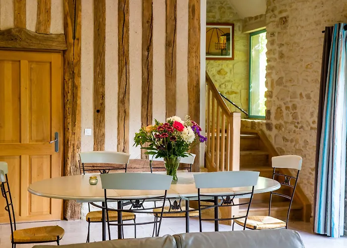 A La Ferme De L'oudon & Сasa de vacaciones