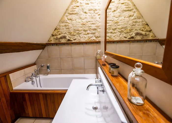 A La Ferme De L'oudon & * Berville (Calvados)