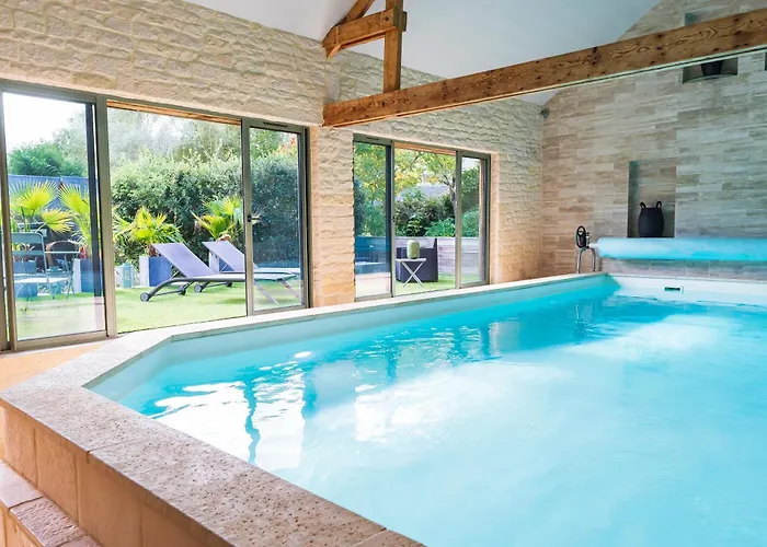 A La Ferme De L'oudon & Сasa de vacaciones