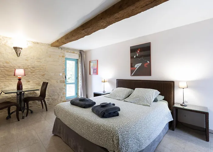 A La Ferme De L'oudon & Berville (Calvados)