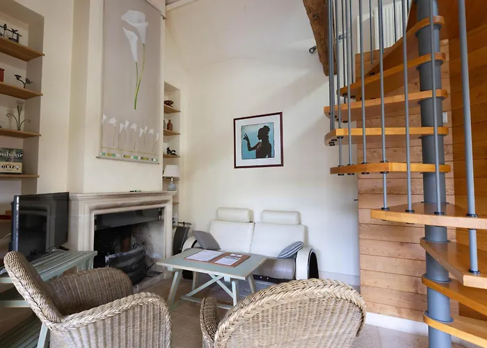 A La Ferme De L'oudon & Tatil Evi *