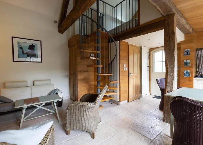 A La Ferme De L'oudon & Tatil Evi *