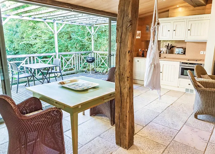 A La Ferme De L'oudon & Tatil Evi