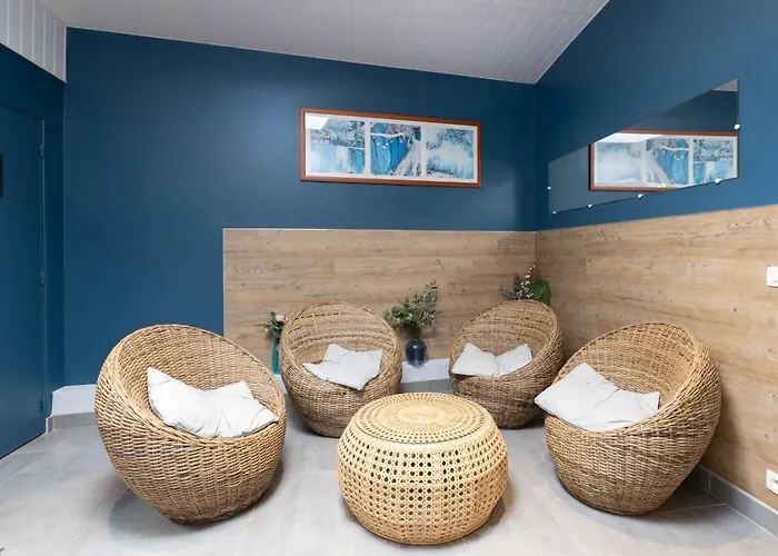 A La Ferme De L'oudon & Tatil Evi