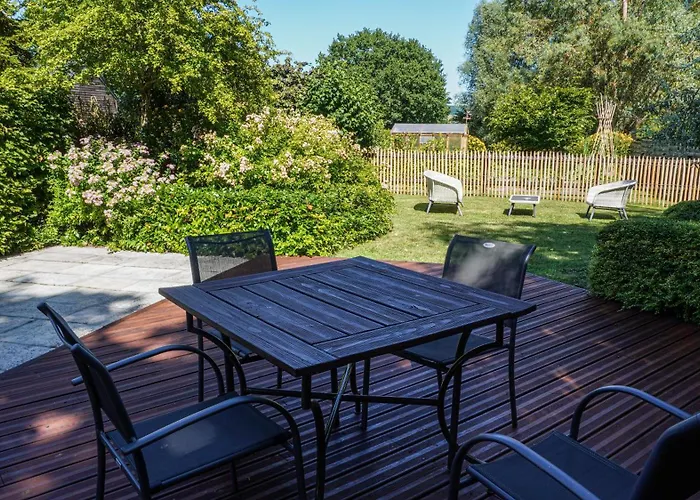 A La Ferme De L'oudon & Tatil Evi *