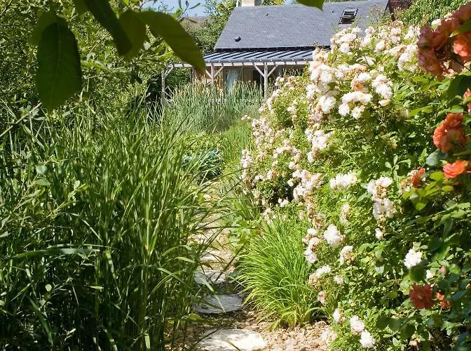 A La Ferme De L'oudon & Berville (Calvados)