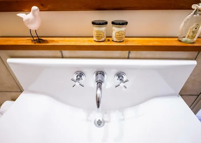 A La Ferme De L'oudon & Berville (Calvados)