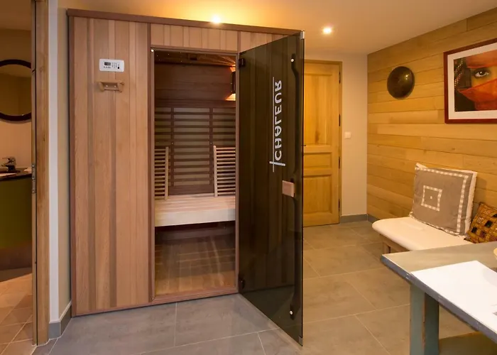 Сasa de vacaciones A La Ferme De L'oudon & *